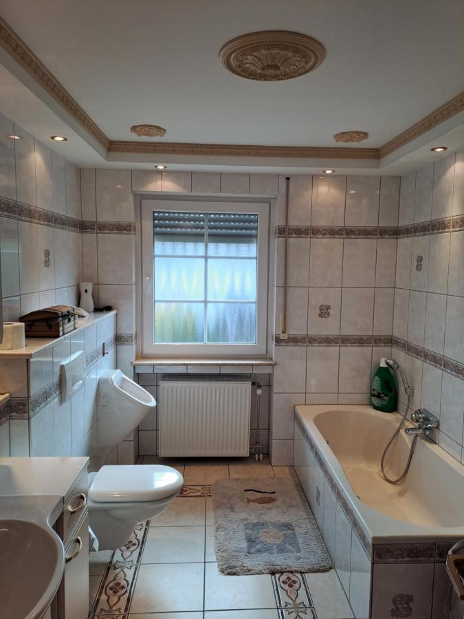 Ferienwohnung Schleiten Puttlingen Bagian luar foto